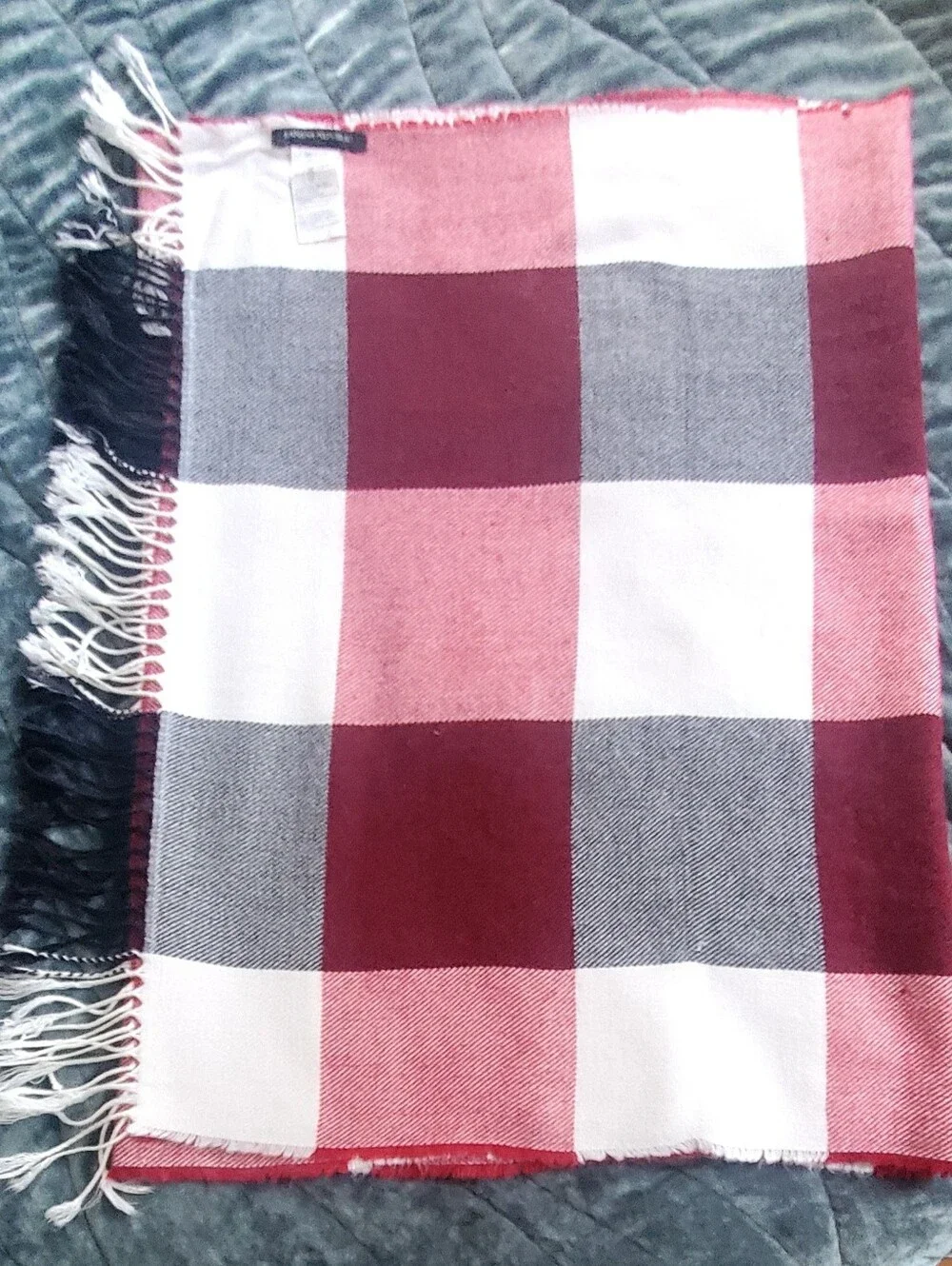 Banana Republic Red and White Striped Knit Scarf